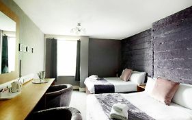 Box Hotel